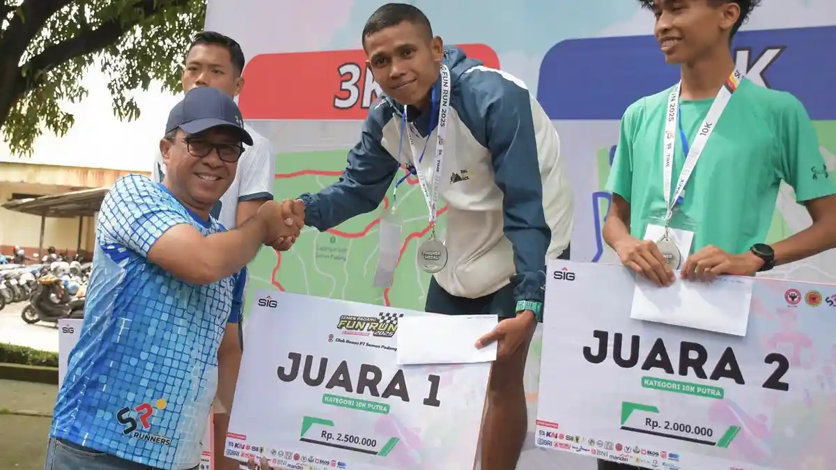 Semen Padang Hidupkan Semangat Pahlawan Lewat Fun Run 2025