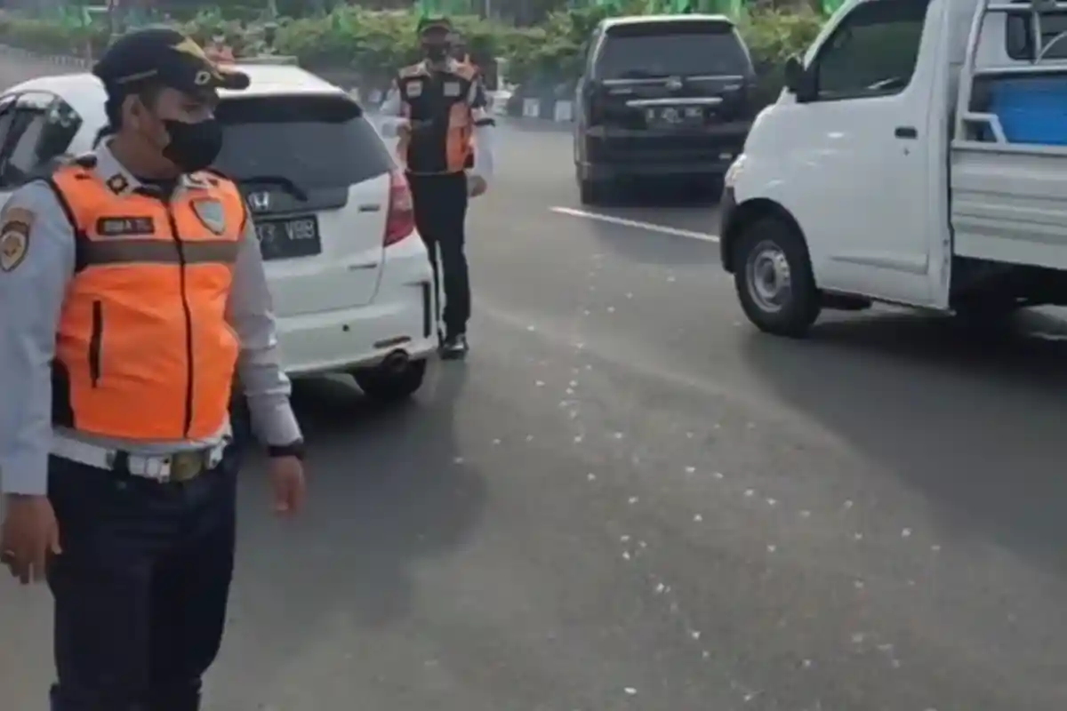 Kendaraan Tak Sesuai Aturan Ganjil Genap Bakal Disuruh Putar Arah