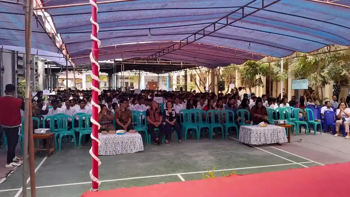 Unkriswina Sumba Kenalkan Kehidupan Kampus Bagi 807 Mahasiswa Baru 