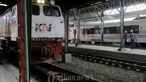 cara-dapat-voucher-tiket-kereta-api-secara-gratis-dari-kai-untuk-guru-nakes-dan-veteran.jpg
