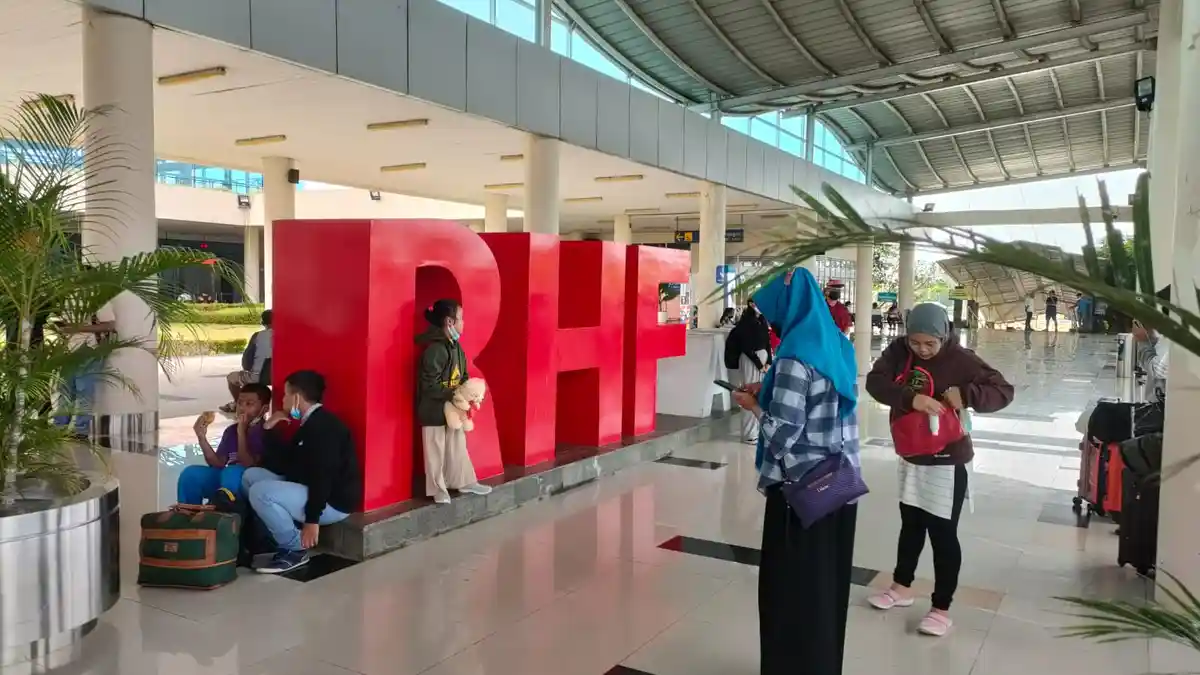 DAFTAR 35 Bandara di Indonesia dengan Kategori Level Berdasarkan Inmendagri Nomor 54 tahun 2021