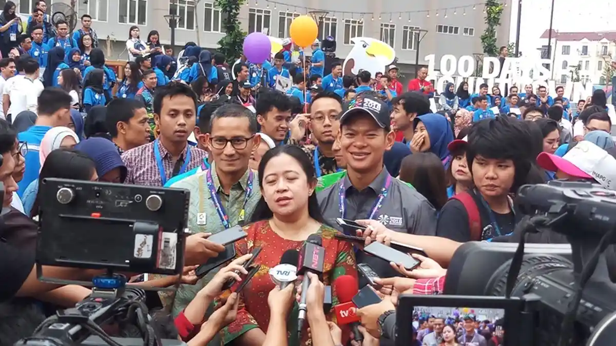 Tak Mau Kalah Dengan Jokowi - Prabowo, Sandi Ajak Puan Berkuda