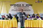 Ridwan Kamil Hadiri Wisuda Zara di SMAN 3 Bandung