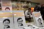 Buku Memetik Matahari CEO Kompas Gramedia Agung Adiprasetyo