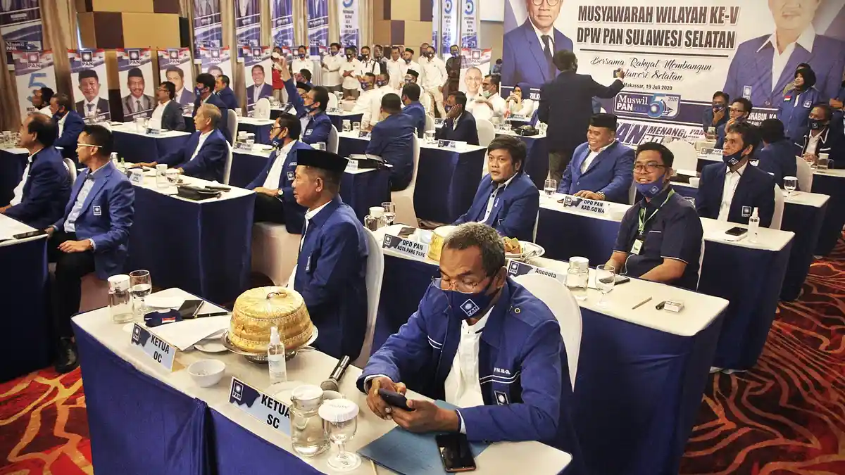 FOTO: Ashabul Kahfi Kembali Pimpin PAN Sulsel - dewan-perw87hs.jpg