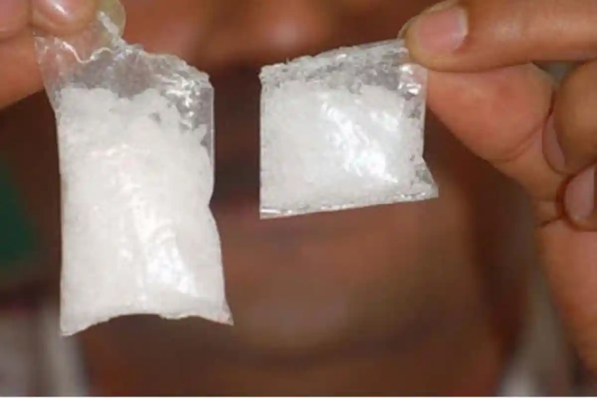 Kedapatan Bawa Sabu, Bandar Narkoba & Dua Kurirnya Ditangkap Polda Kepri di Tanjungpinang