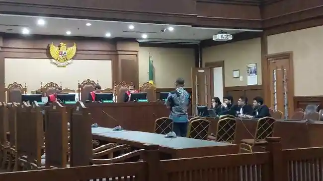 3 Terdakwa Korupsi BTS Kominfo Divonis Bersalah, Elvanno Hatorangan Dihukum 6 Tahun Penjara