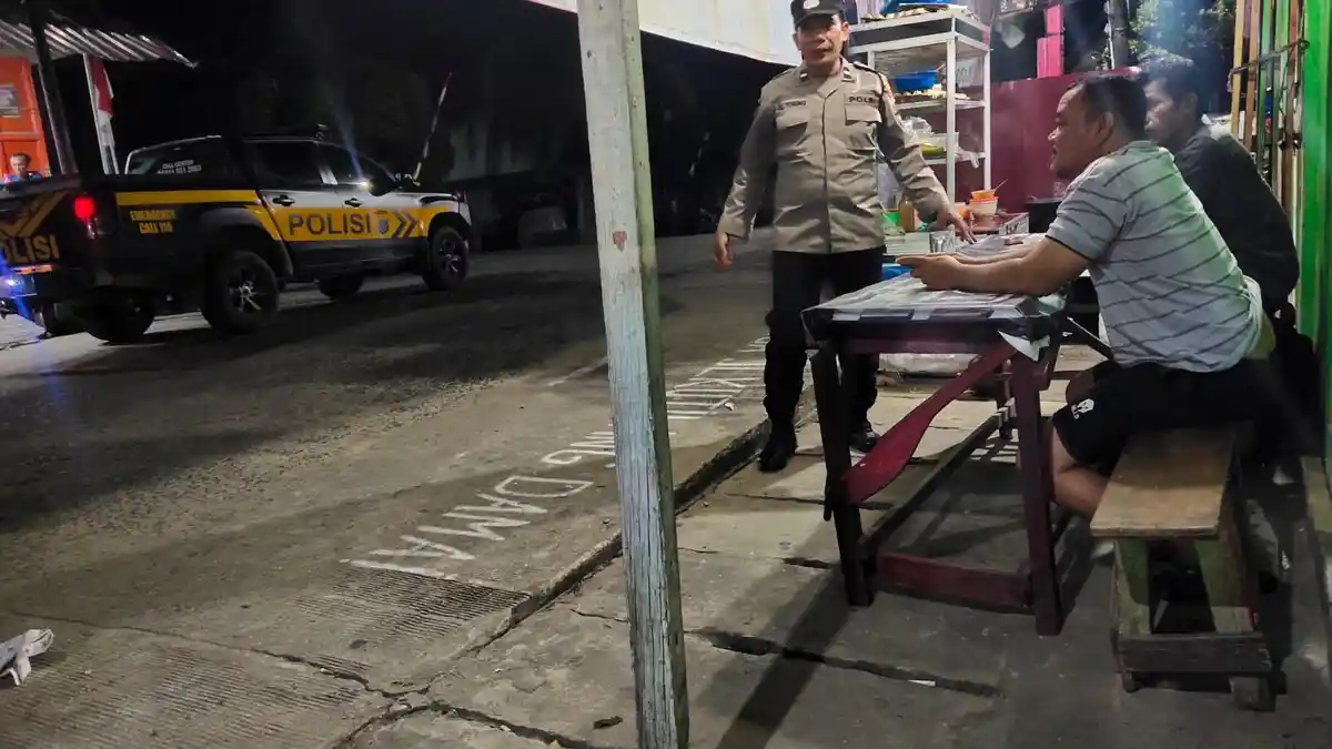 Personel Polsek Sibolga Selatan Patroli Dialogis, Beri Imbauan Kamtibmas