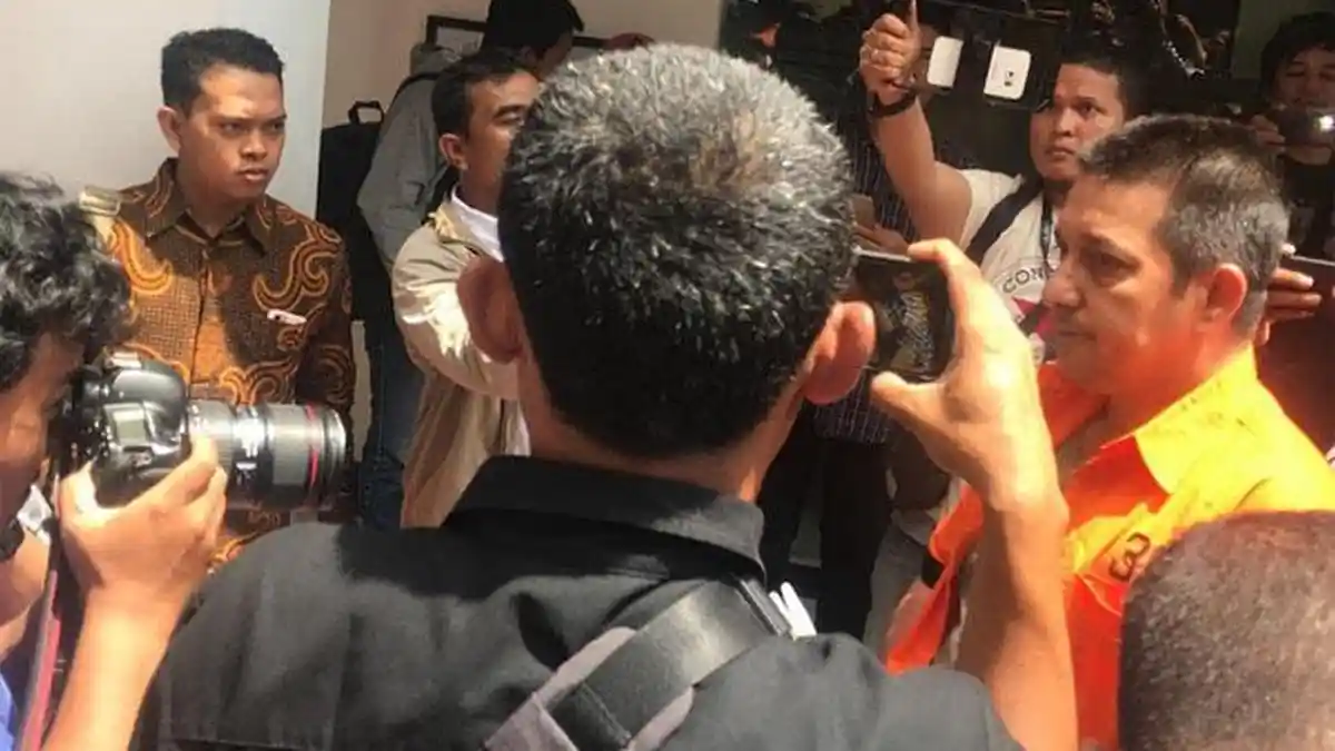 Fakta Ibra Azhari Ditangkap karena Narkoba: Pintu Didobrak karena Dikunci hingga Kata Ayu Azhari