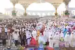 Niat-Sholat-Idul-Fitri-Sebagai-Imam-dan-Makmum-Saat-Lebaran-2024-Lengkap-Bacaan-dan-Tata-Caranya.jpg