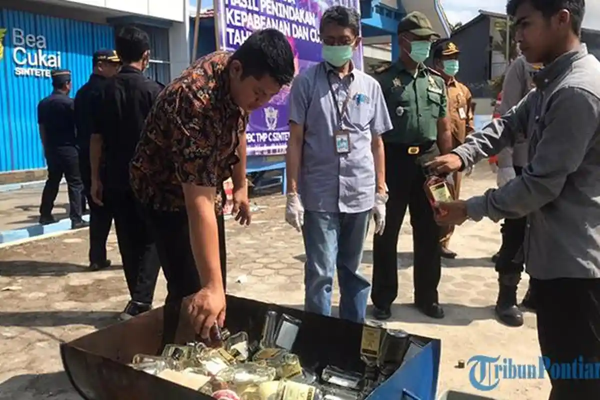 Kantor Bea Cukai Sintete Musnahkan Barang Ilegal Hasil Penindakan Selama Januari-Desember 2022