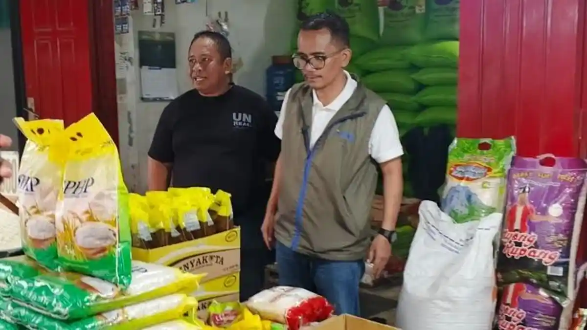 Tim Gabungan Sidak Harga Pangan di Pasar Oebobo dan Pasar Inpres Naikoten