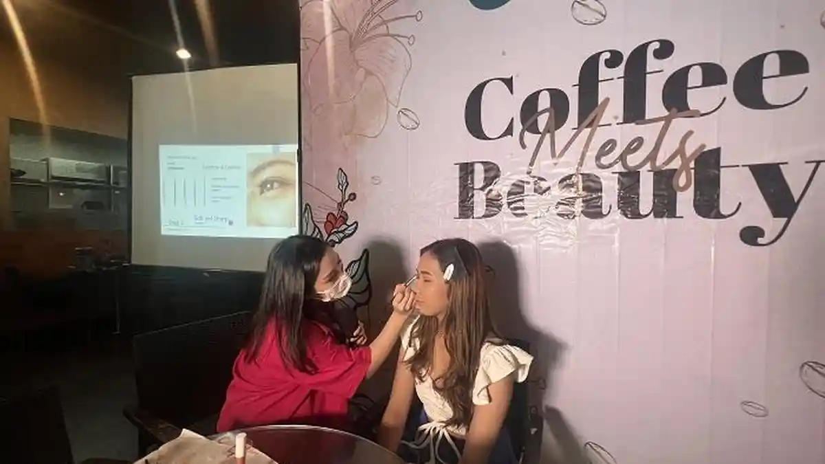 Coffee Meets Beauty: Makin Cantik Berkat Nutrisi Dalam Kopi dan Riasan Ala Korea Selatan