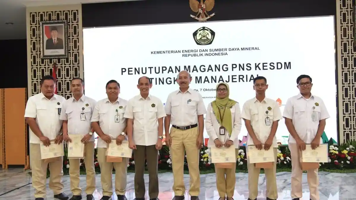 Wamen ESDM Ingatkan Excellent Services pada Lulusan Magang Manajerial 2019