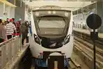 lrt-palembang-beroperasi-malam-tahun-baru.jpg