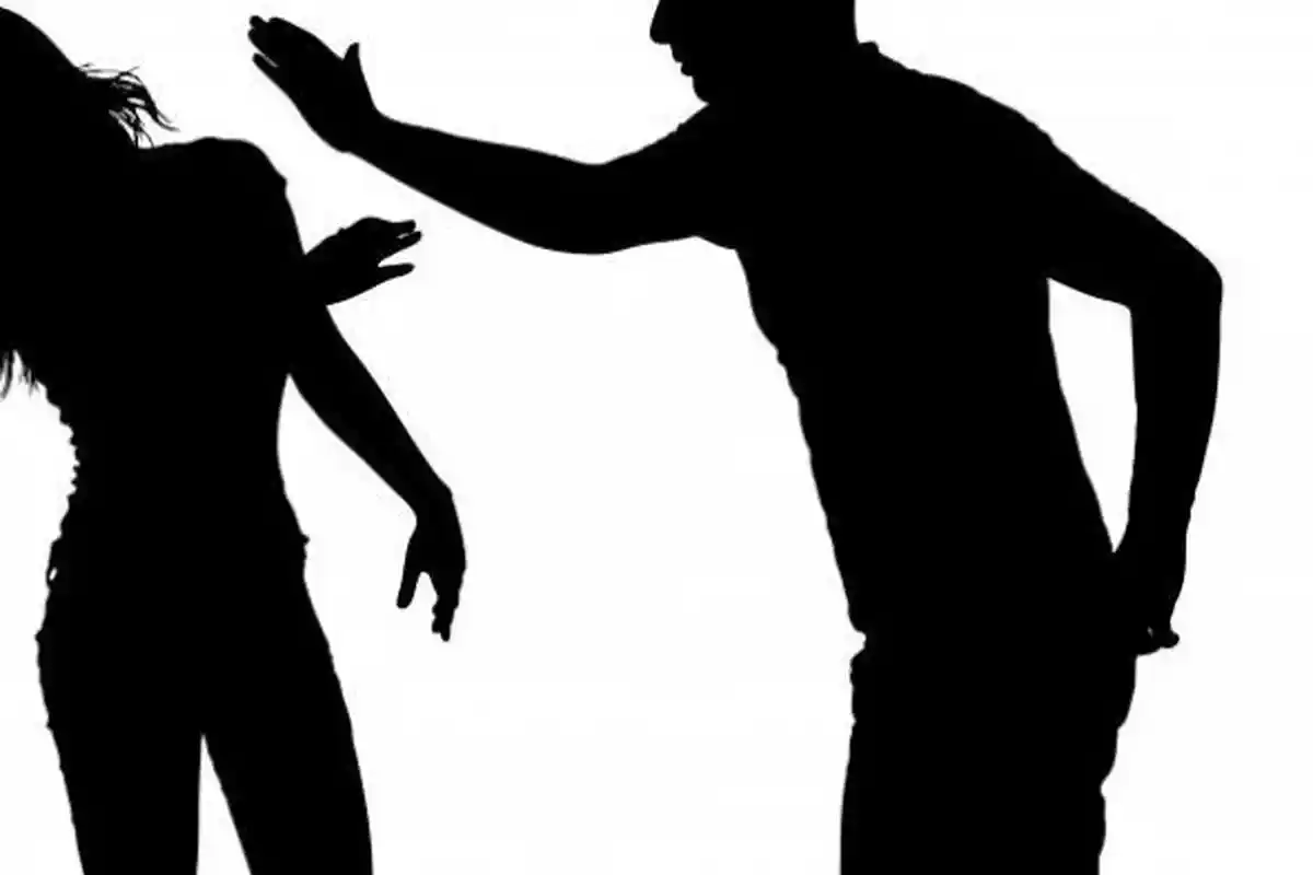 Keterlaluan! Pengacara Terkenal Dua Kali Ludahi Pacarnya di Tengah Jalan