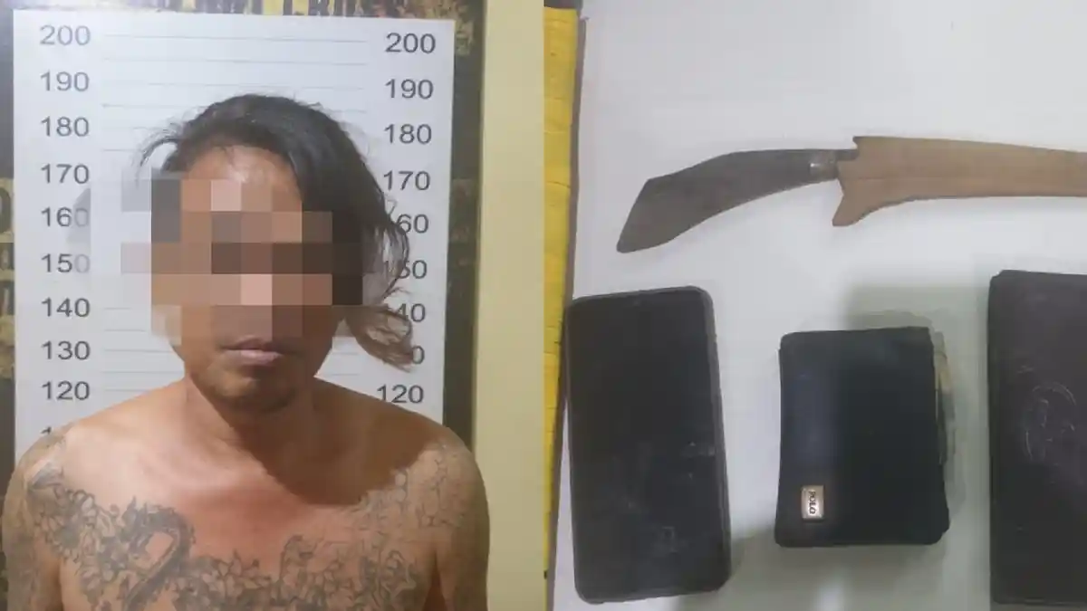 Lelaki Bertato Naga Rampok Kurir Barang yang Sedang Berteduh di Jl Ujung Makassar