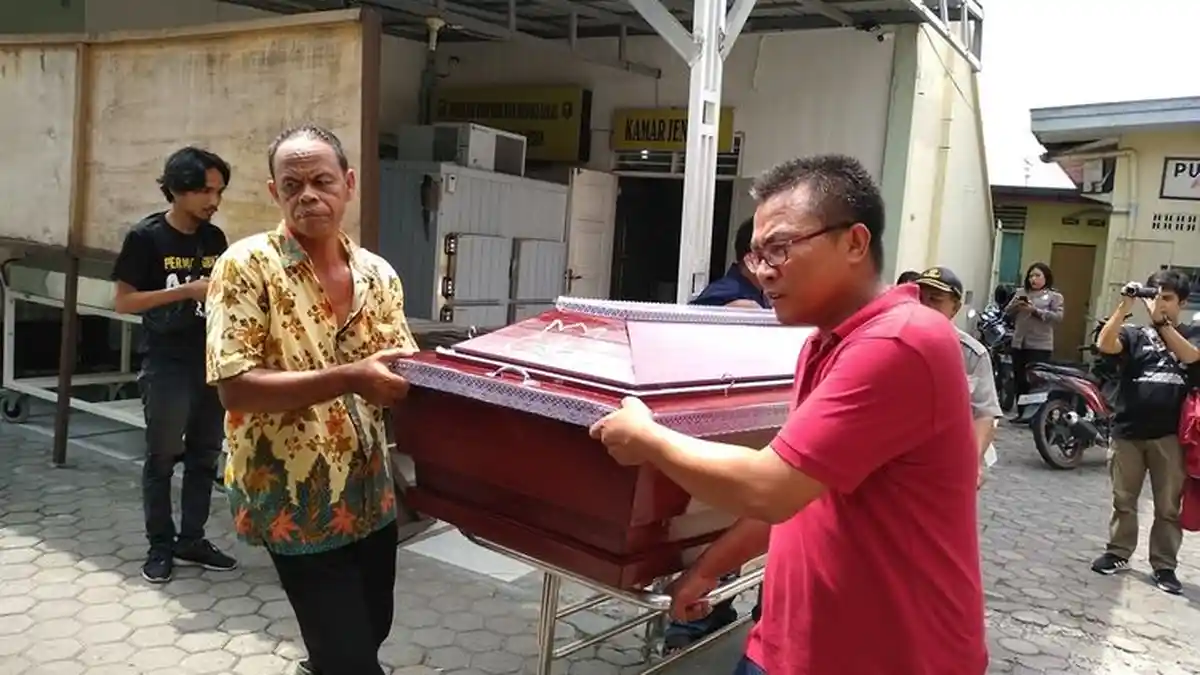 Duel Siswa SMP Berujung Maut, SM Tergeletak di Lantai Kelas Terkena Tendangan Lutut
