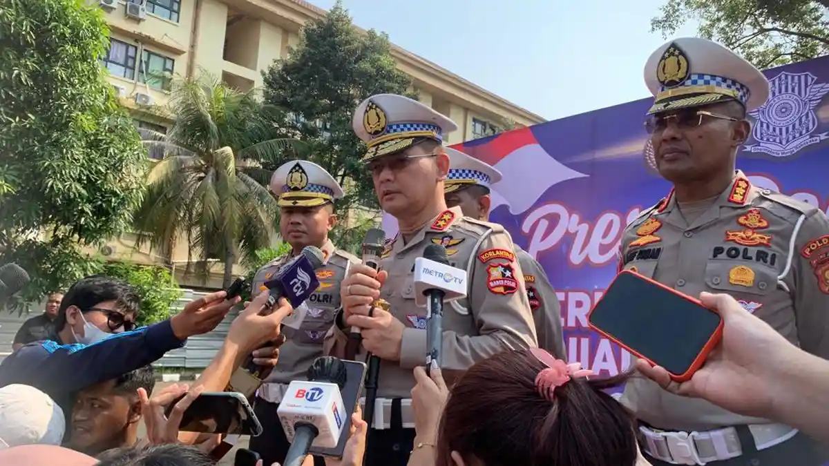 Kakorlantas Minta Pemohon SIM Tak Goda Petugas Agar Lulus: Semua Pembayaran Lewat Bank