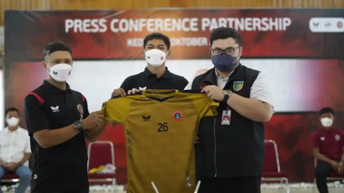 Bupati Mas Dhito akan Antar Persedikab Kediri Uji Coba Lawan Gresik United
