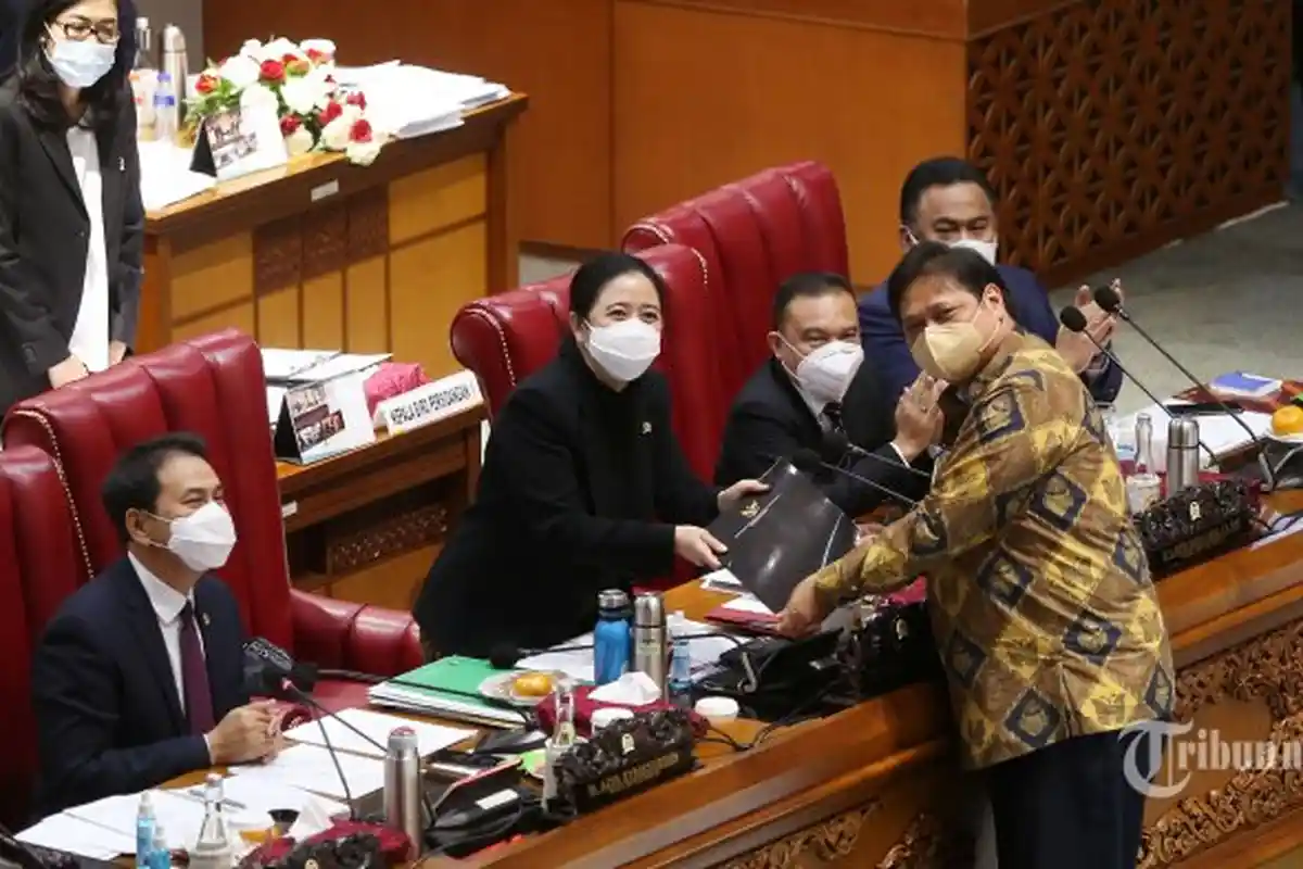 Draf UU Cipta Kerja 812 Halaman Setelah Perbaikan, Baleg DPR Pastikan Tak Ada Perubahan Substansi