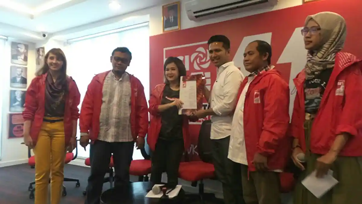 PSI Resmi Dukung Khofifah-Emil di Pilgub Jatim
