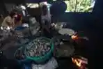 Sentra Olahan Ikan Bilih Khas Danau Singkarak