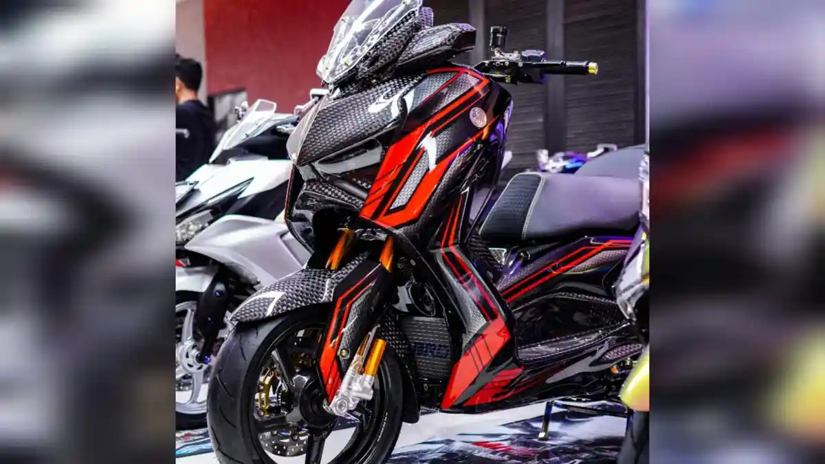 CustoMAXI 2025 Balikpapan Sajikan Modif Kelas Sultan, XMAX Black Mamba Juara
