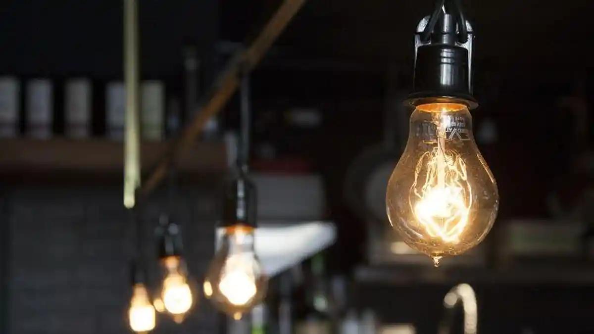 DISKON LISTRIK PLN 50 Persen Ada Lagi Bulan Juni 2025, Catat Ketentuan Daya dan Cara Klaim