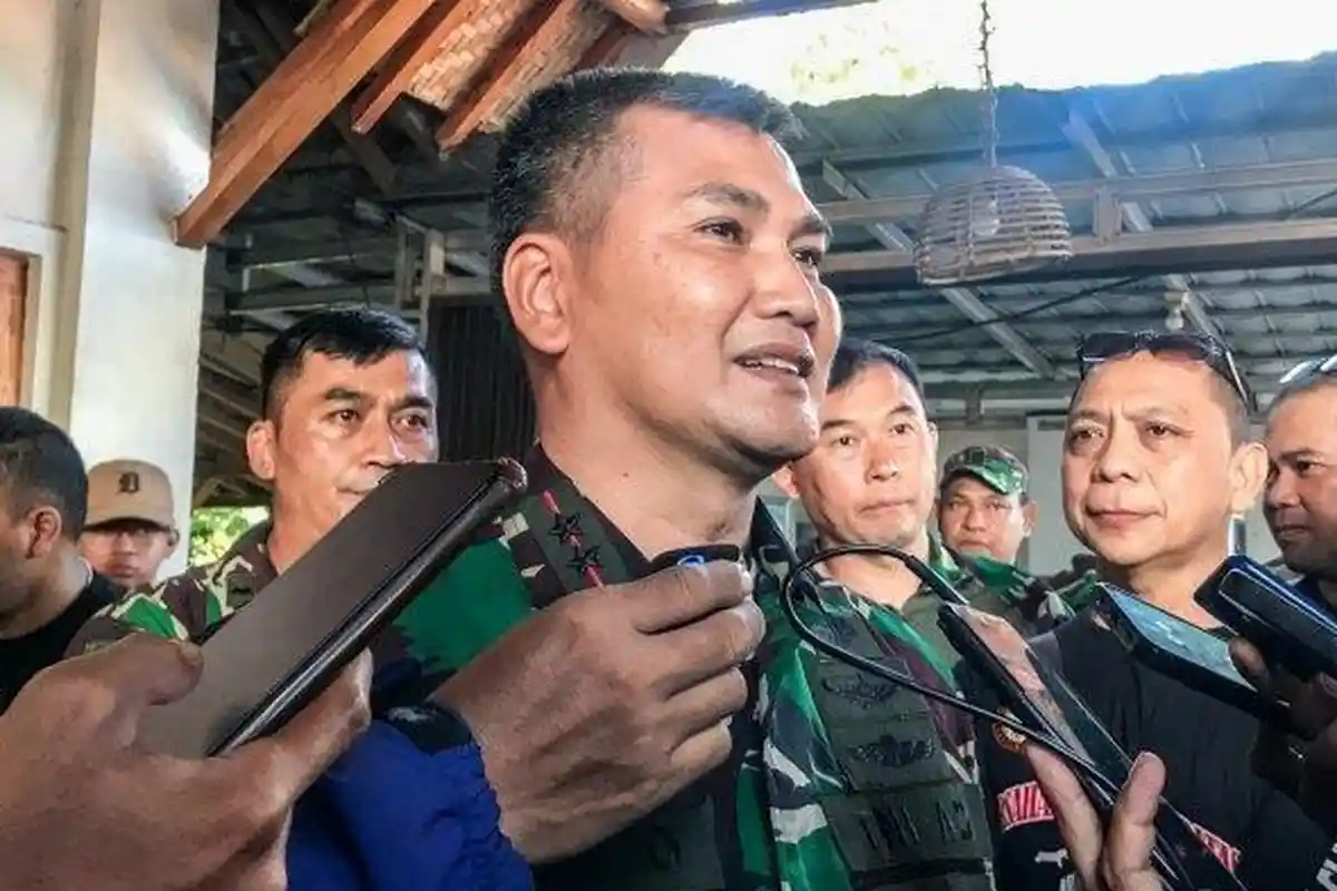 Anak Try Sutrisno Batal Digantikan Mantan Ajudan Jokowi, Pengamat Lihat Ada Keterlibatan Prabowo