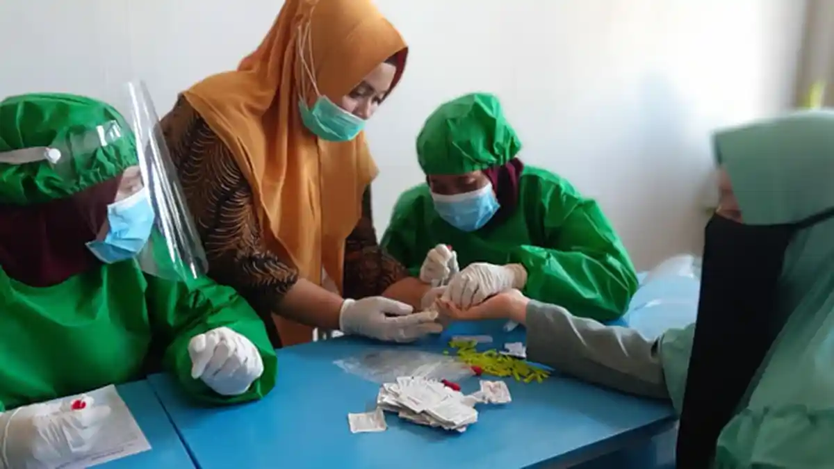 100 Santri Dayah Mahyal Ulum Al Aziziyah Dilakukan Rapid Test, Ini Kata Kadis Pendidikan Dayah