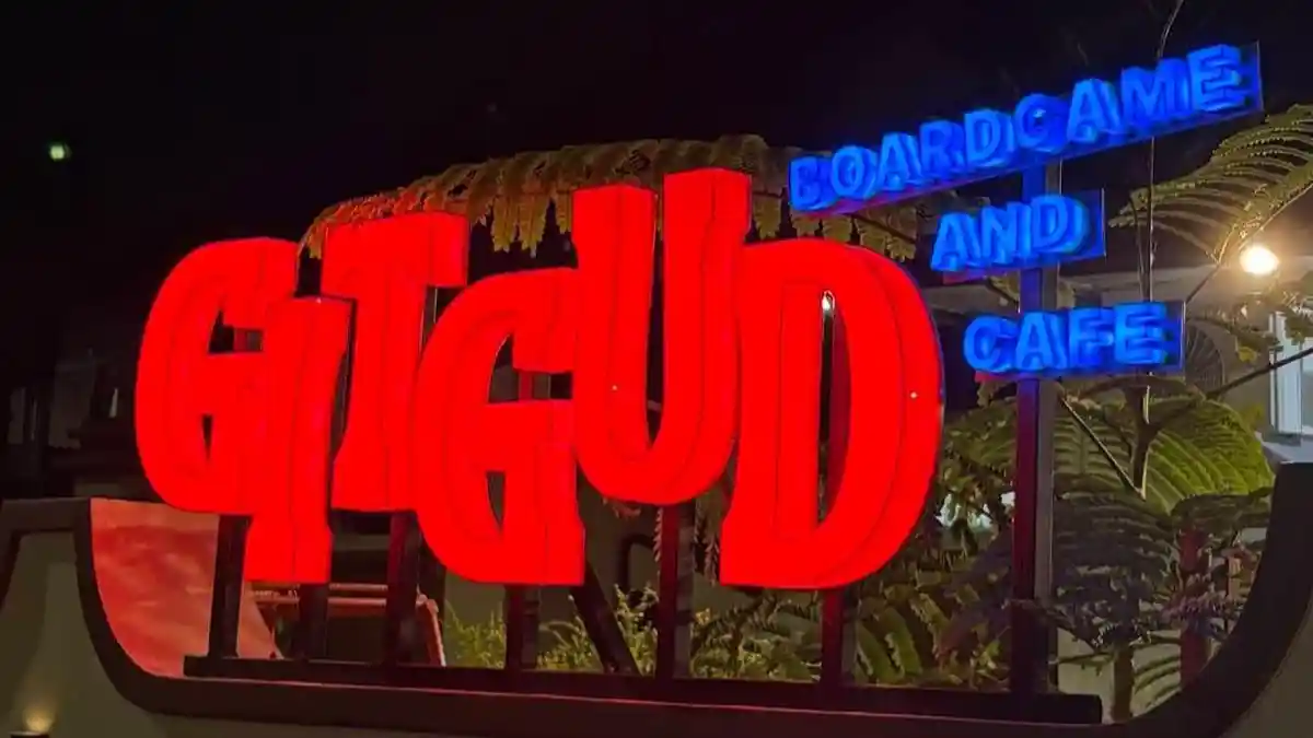 Cafe Unik di Yogyakarta: Nikmati Kopi dan Board Game di Gitgud Board Game & Cafe
