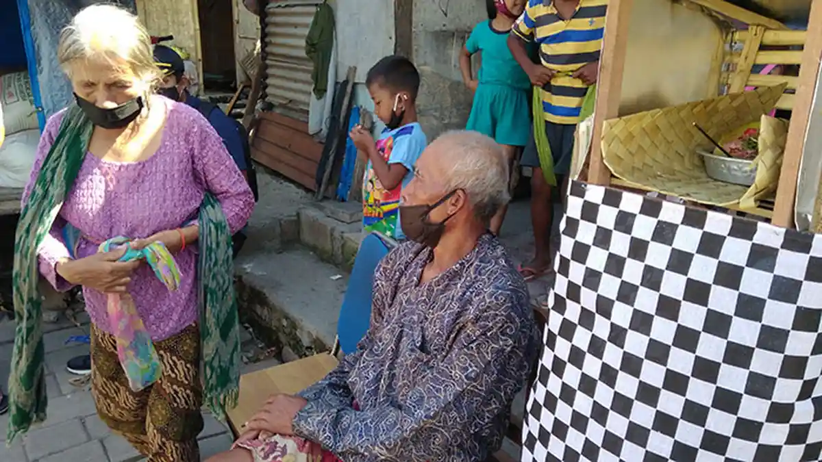 Kisah 3 Bersaudara yang Hidup dalam Keterbatasan di Rumah Bedeng, Ayah Meninggal & Ibunya Pergi
