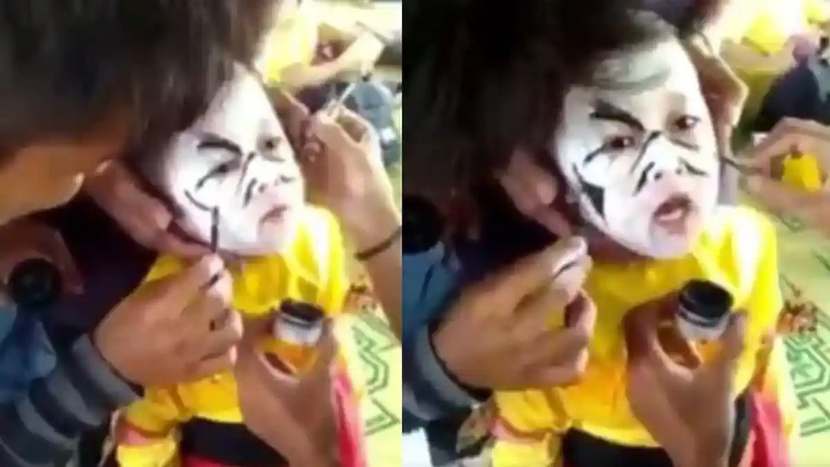 Wajahnya Dirias Mirip Sahabat Hanoman, Reaksi Bocah Ini Kocak, Lihat Videonya.