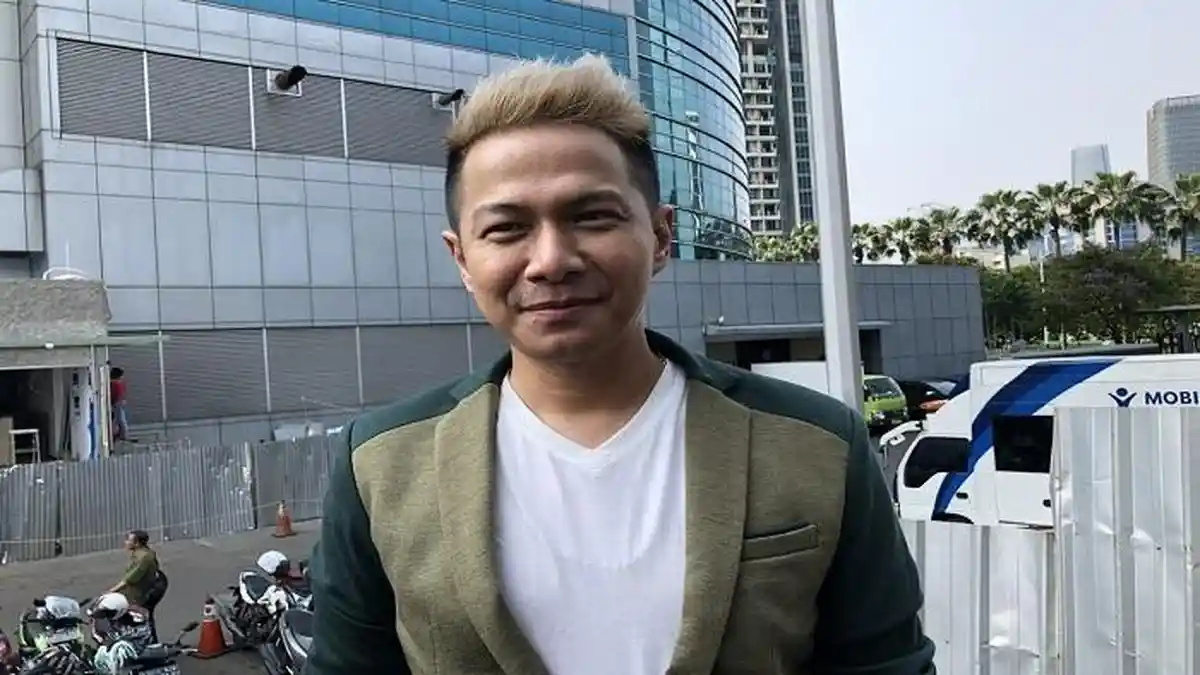Penyebab Delon Thamrin Ingin Adopsi Anak dari Panti Asuhan
