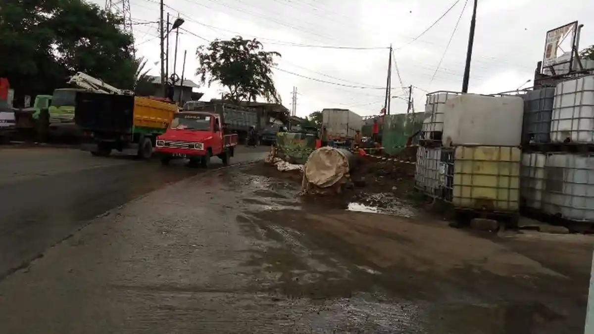 Proyek Galian Pipa PDAM Bikin Galau dan Resah Warga
