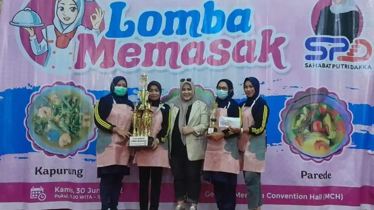Selamat! Tim Batualang Luwu Utara Juara Lomba Masak Kapurung di Palopo