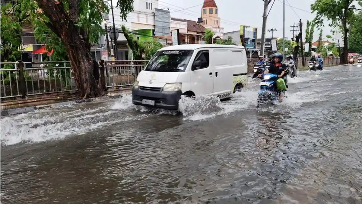 Cek Banjir Terkini di Semarang Bisa dari Rumah, Klik Saja 2 Link CCTV Berikut Ini