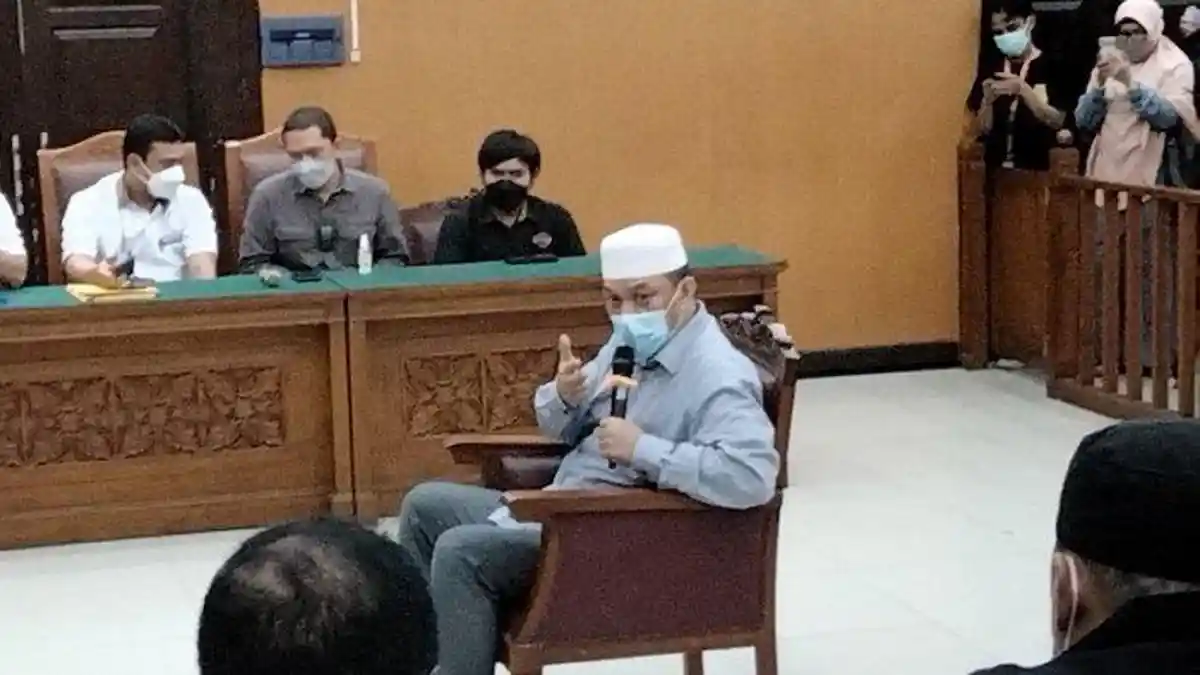 Vonis Yahya Waloni 5 Bulan Penjara Lebih Ringan, Hakim Sebut Sudah Ada Permintaan Maaf