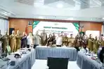 RAPAT-SOAL-LAHAN-SAWAH.jpg