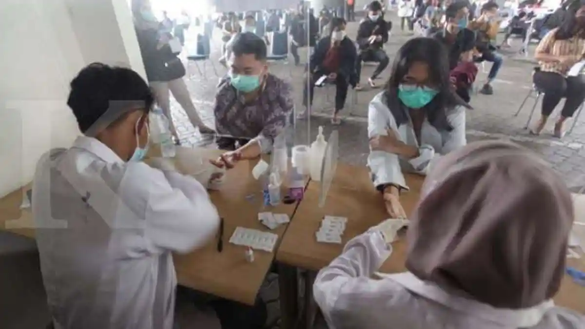 Apa Itu Rapid Test Antigen yang Hasil Tesnya Digunakan untuk Keluar ...