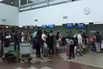 suasana-di-bandara-internasional-minangkabau-jelang-lebaran-2019-pada-kamis-3052019.jpg