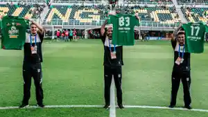 Tiga-pemain-asing-baru-Persebaya-dikenalkan-di-GBT.jpg