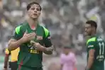bruno-moreira-Pemain-asal-Brasil-itu-resmi-hengkang-dari-Persebaya.jpg