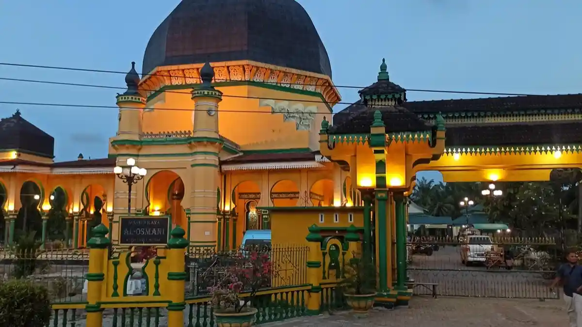 Masjid Raya Al-Osmani, Saksi Sejarah Pusat Peradaban Islam Di Kota Medan