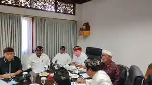 ansus-TRAP-DPRD-Bali-saat-menggelar-Rapat-Dengar-Pendapat-RDP.jpg