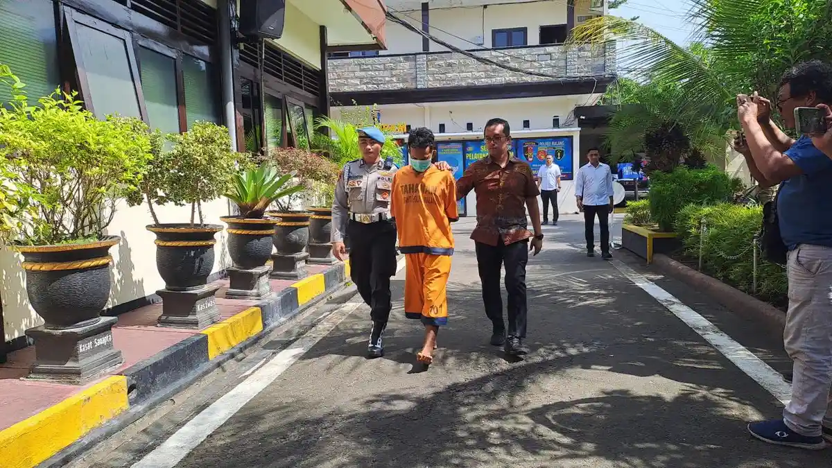Kekejian Pria di Malang, Kepruk Pacar Pakai Meja, Setubuhi saat Sekarat