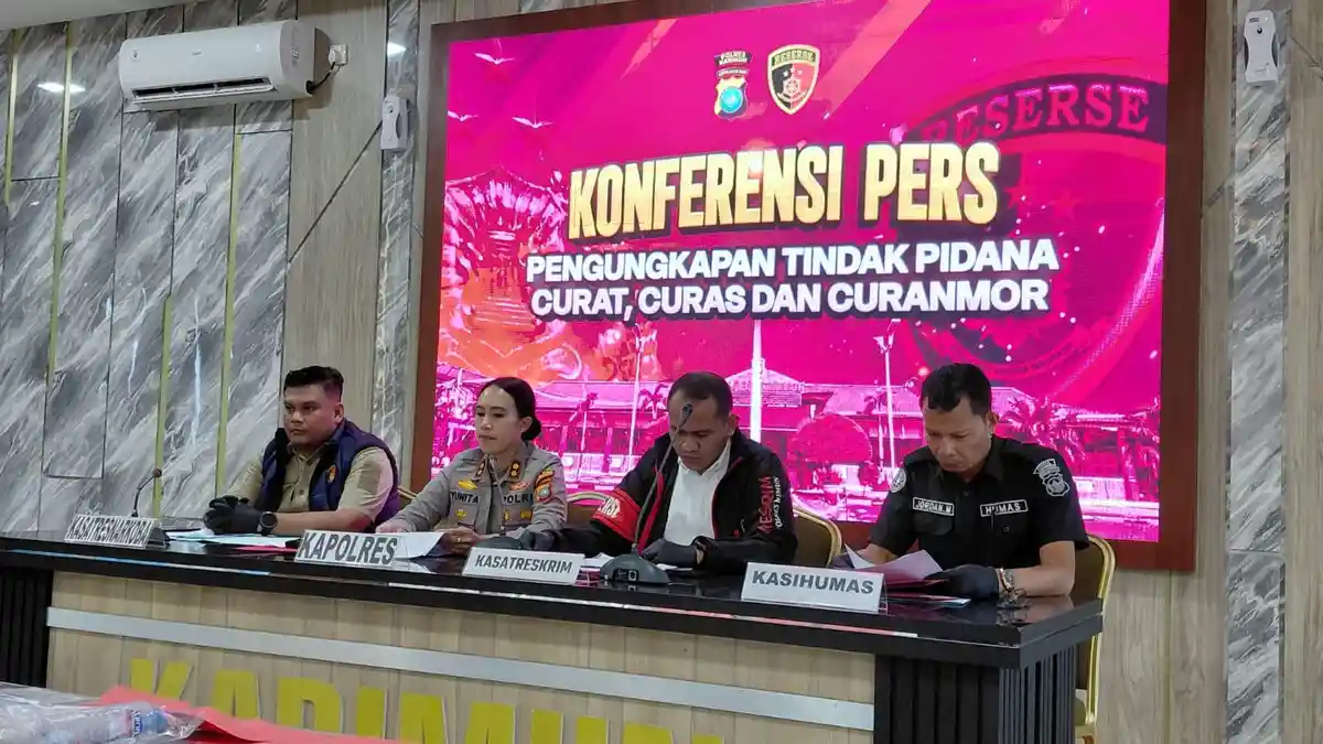 Polres Karimun Tangkap Tiga Pelaku Pencurian, iPhone hingga Motor Berhasil Diamankan - Tribunbatam.id