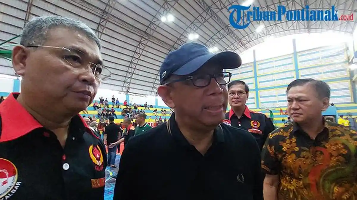 Gubernur Kalbar Ancam Non-Aktifkan Kepsek yang Kedapatan Masih Jual Seragam