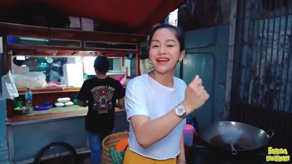 Kisah Pilu Masa Lalu YouTuber Kondang Wanita Ini, Dulu Putus Sekolah karena Hamil hingga Menjadi TKW
